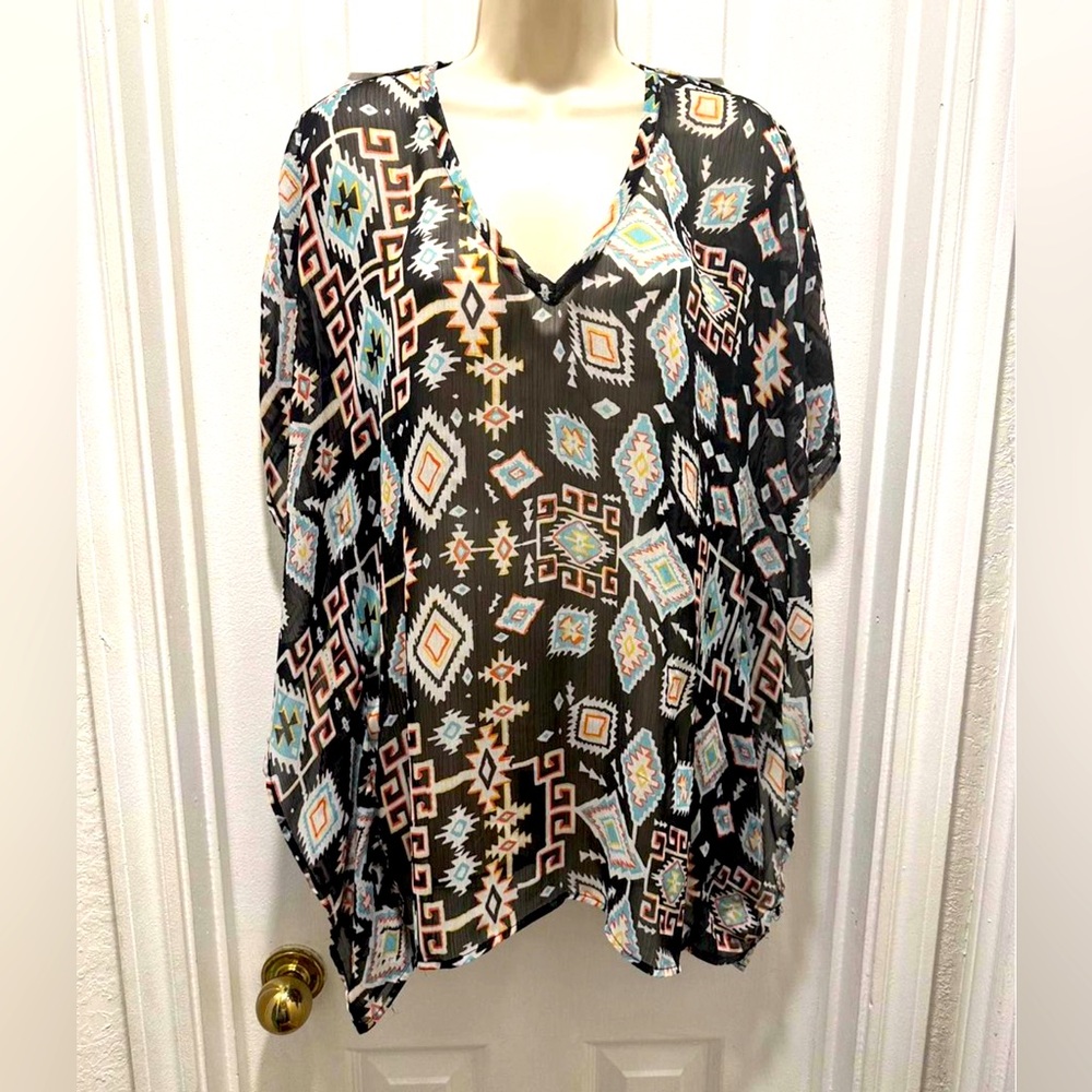 Xhilaration Woman’s Semi-Sheer Aztec Unique Print Black Tunic Top Size Medium